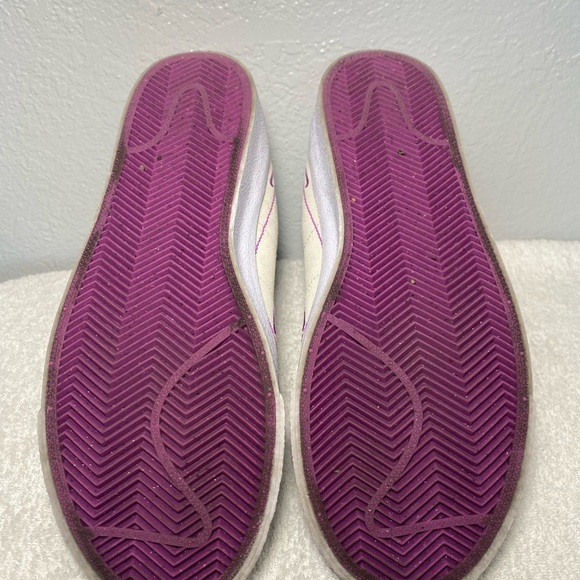 Nike Blazers- green, purple and white- youth 6.5 - Picture 8 of 8